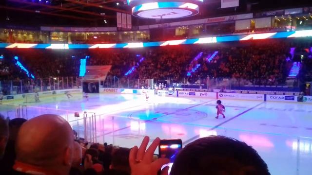 Хоккей, Локомотив и ЦСКА! смотреть онлайн
