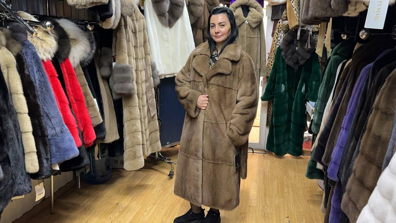 Мир меха у Наиры. Большая норковая коллекция смотреть онлайн