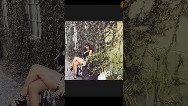 Mia Khalifa Top 50 Beautiful Picture смотреть онлайн