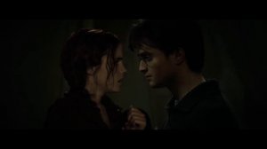 Harry and Hermione kiss In the tent🥰🥰 [deleted scene]  POTTER SEASON