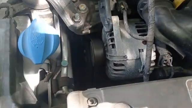 Как избавиться от плавающих оборотов на тохометре на Hyundai Solaris и Kia Rio смотреть онлайн