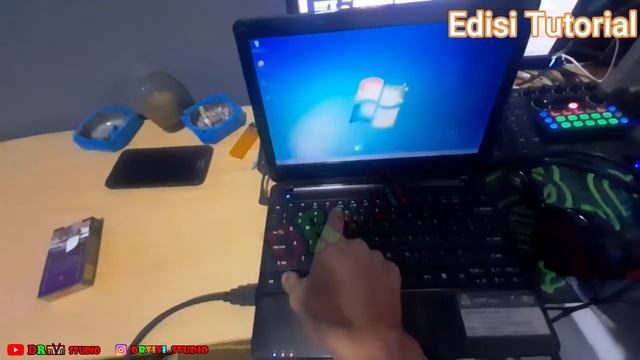 Tutorial Cara Menyambungkan PC atau Laptop ke Proyektor Tripsky T3 Airplay | DRTivi Studio смотреть онлайн