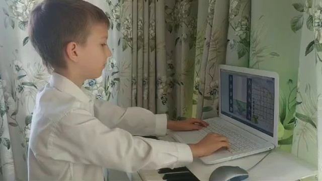 Vasya, 10 уо. "Note Alphabet" по буквенному обозначению звуков в процессе игры смотреть онлайн