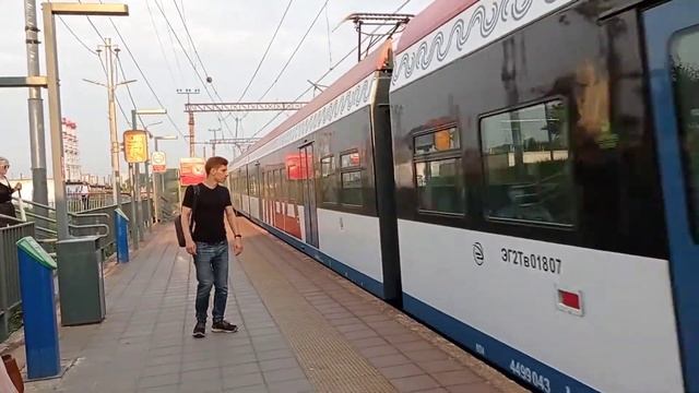 ЭГ2Тв-015 «Иволга» отправляется со ст. Трикотажная/ ЭГ2Тв-018 прибывает на ст. Трикотажная. РЖД/ЦПП смотреть онлайн