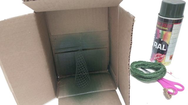 Realistic Xmas Tree by Angie Scarr ADVENT CALENDAR #22 (was 10) смотреть онлайн