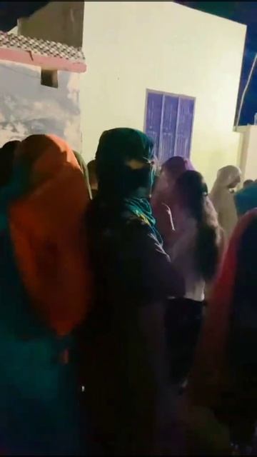 Aunties Dance At Wedding Party смотреть онлайн