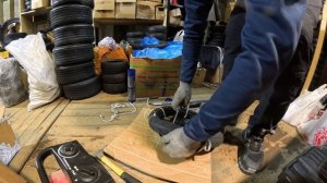 Забортовка литой покрышки 14" электровелосипеда Kugoo V1