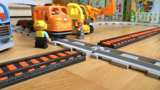 Машинки и поезда - для детей смотреть онлайн