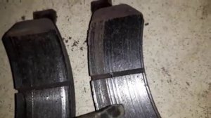 после замены колодок появился скрип.