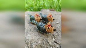 Собаки из бисера / фигурки из бисера / мастер класс из бисера