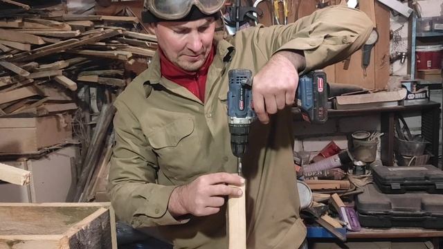 Дедовский самодельный воскопрес своими руками. #пчёлы #пчеловодство #самоделки смотреть онлайн