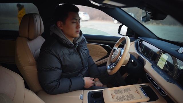 Обзор на автомобиль Voyah Free