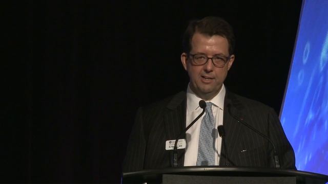 SMU Chancellor Robert Kelly at Commerce Society Business Dinner смотреть онлайн