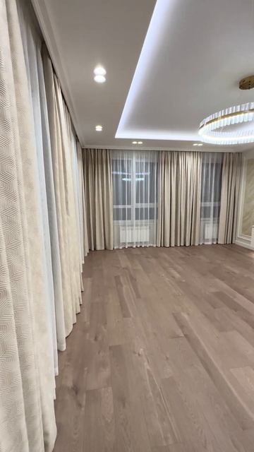 Это фантастика! Как создать уют в гостиной с огромным количеством окон? | ЖК Домашний