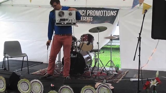 Tom Peel 'The Wedding Song' - 17th August Tamworth Rock Festival Acoustic Stage смотреть онлайн