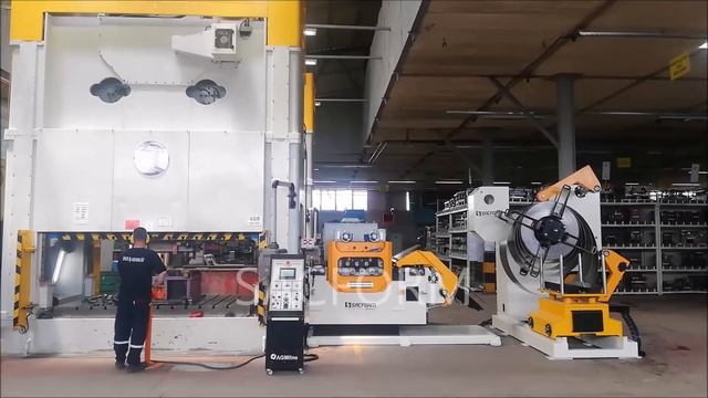 Compact Press Feeding Progressive Mold - SACFORM & AGMline Компактный Пресс Подачи смотреть онлайн