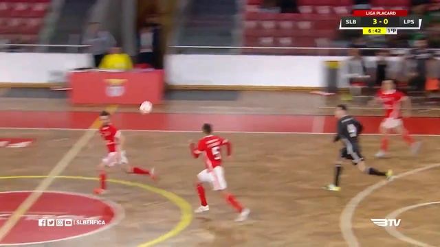 Portugal League - Round 13 - SL Benfica 7x0 Leões de Porto Salvo смотреть онлайн
