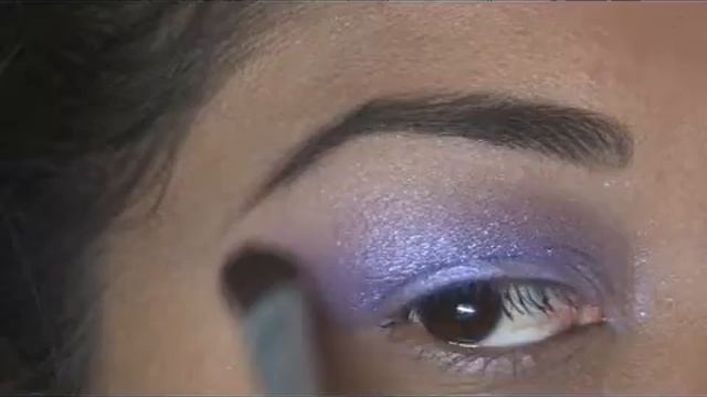 Light & Glowy Purple eyeshadow Tutorial!! смотреть онлайн