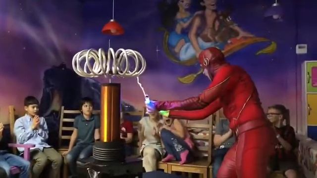 Тесла шоу СПб от Агентства Круче Всех смотреть онлайн