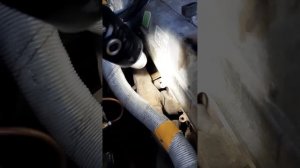 Ssang Young Kyron Течь антифриза