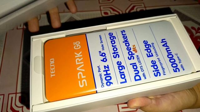 Unboxing Techno Spark Go 2024 | new mobile phone price in Pakistan, #sparkgo #unboxing смотреть онлайн