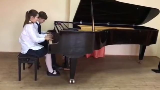 Волков Родион, Сологуб Есения: А.Фрейнклах "Гарни бульбу" смотреть онлайн