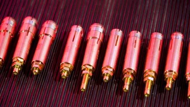 Аппарат для приварки шпилек ЕВМ AluSpot CD3500. Обзор, демонстрация, комментарии смотреть онлайн