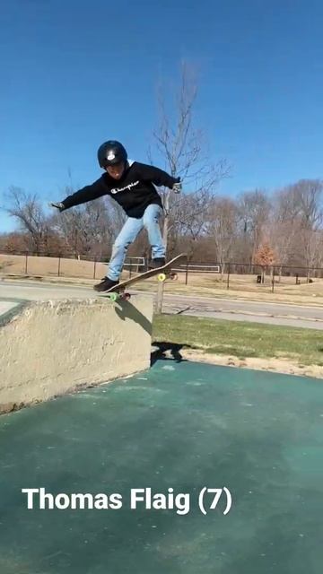 Thomas skate tricks (7) #skate #skateboarding #skateboard #skateordie #spine #skater смотреть онлайн