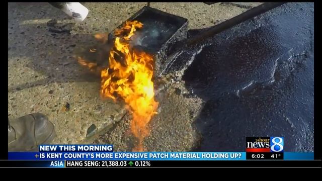 New material used to patch potholes very successful смотреть онлайн