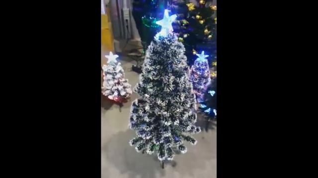 Елка светодиодная с кисточками смотреть онлайн