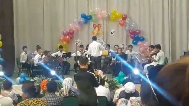 Школа искусств №1 г Карши Узбекистан преподаватель Уйгун Рахматов, солист Собир Гафуров. смотреть онлайн