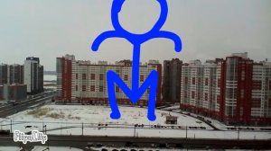 Великан в городе