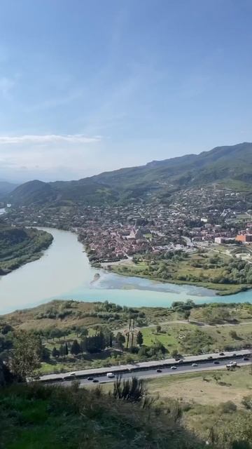 Jvari Monastery смотреть онлайн