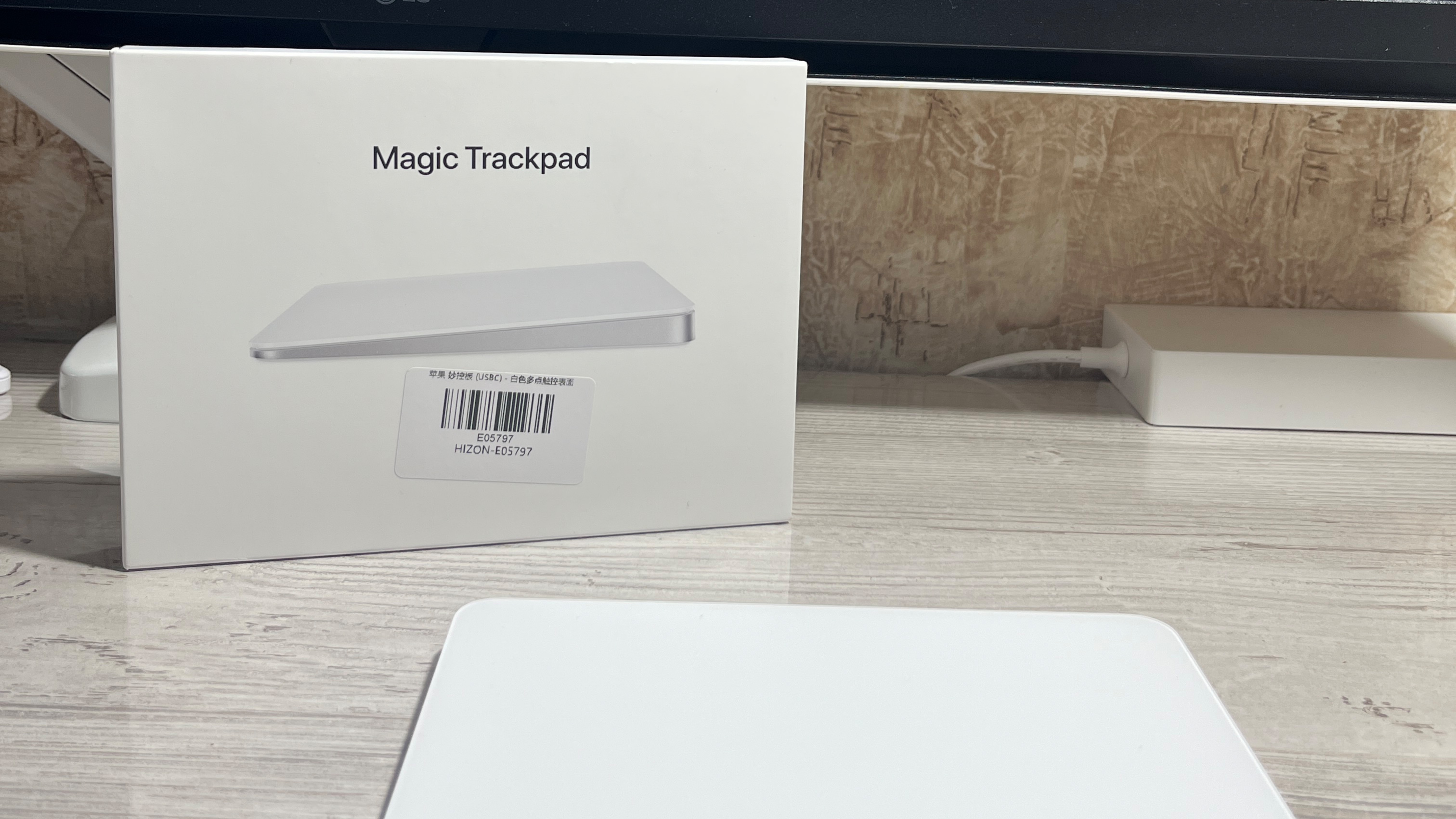 Appel Magic Trackpad из Китая через OZON смотреть онлайн