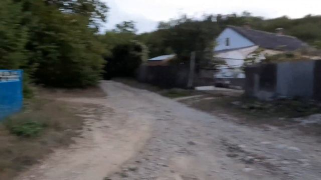 Крым. Памятник погибшим партизанам в с. Земляничное. 13.09.2020 г. смотреть онлайн