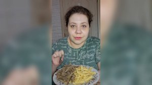 РАЗБИРАЮ КОММЕНТАРИИ 🤦😆МУКБАНГ