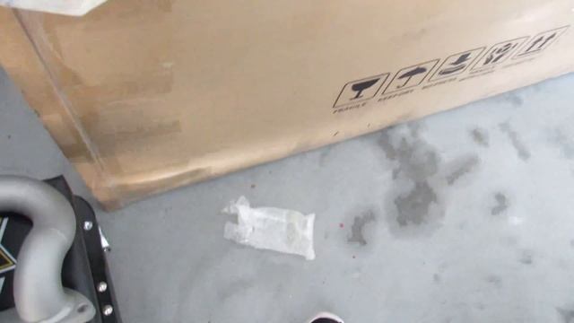 My Evo 9 Gets Some Eye Candy Mods! смотреть онлайн