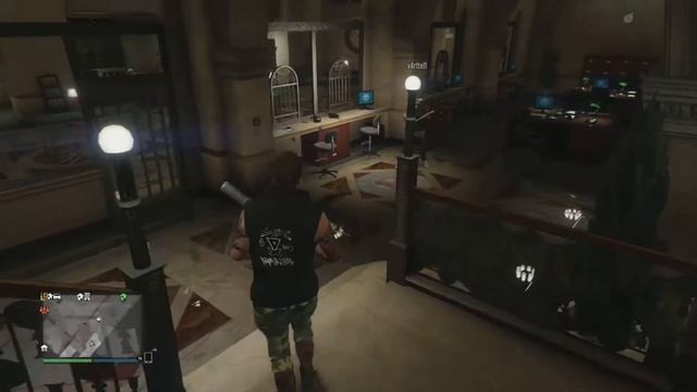 GTA 5 Online - Bank Melee Fight 1 v. 1 & other crazy stuff. (Funny Moments) смотреть онлайн