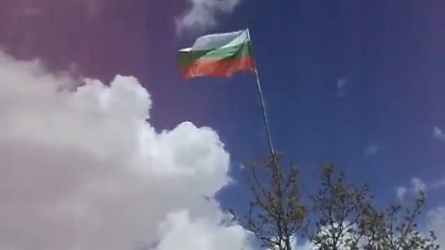 Поставяне на националния флаг на Република България на Белингташ смотреть онлайн