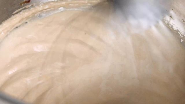 Coconut Meringue Topping смотреть онлайн