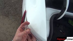 Замена стоп сигнала Hyundai Solaris 2. Хендай Солярис 2