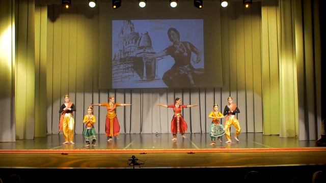 Bhaava....Raaga...Taala...\Bharatanatyam\Stylization\INDIVARA смотреть онлайн