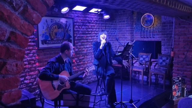 Дуэт Paris - J'Attendrai (Dalida cover)