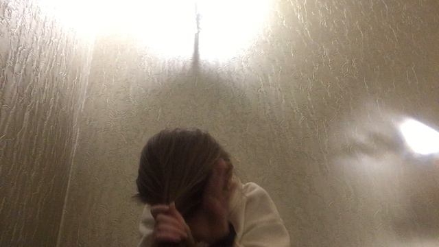 Как сделать лёгкую причёску? смотреть онлайн