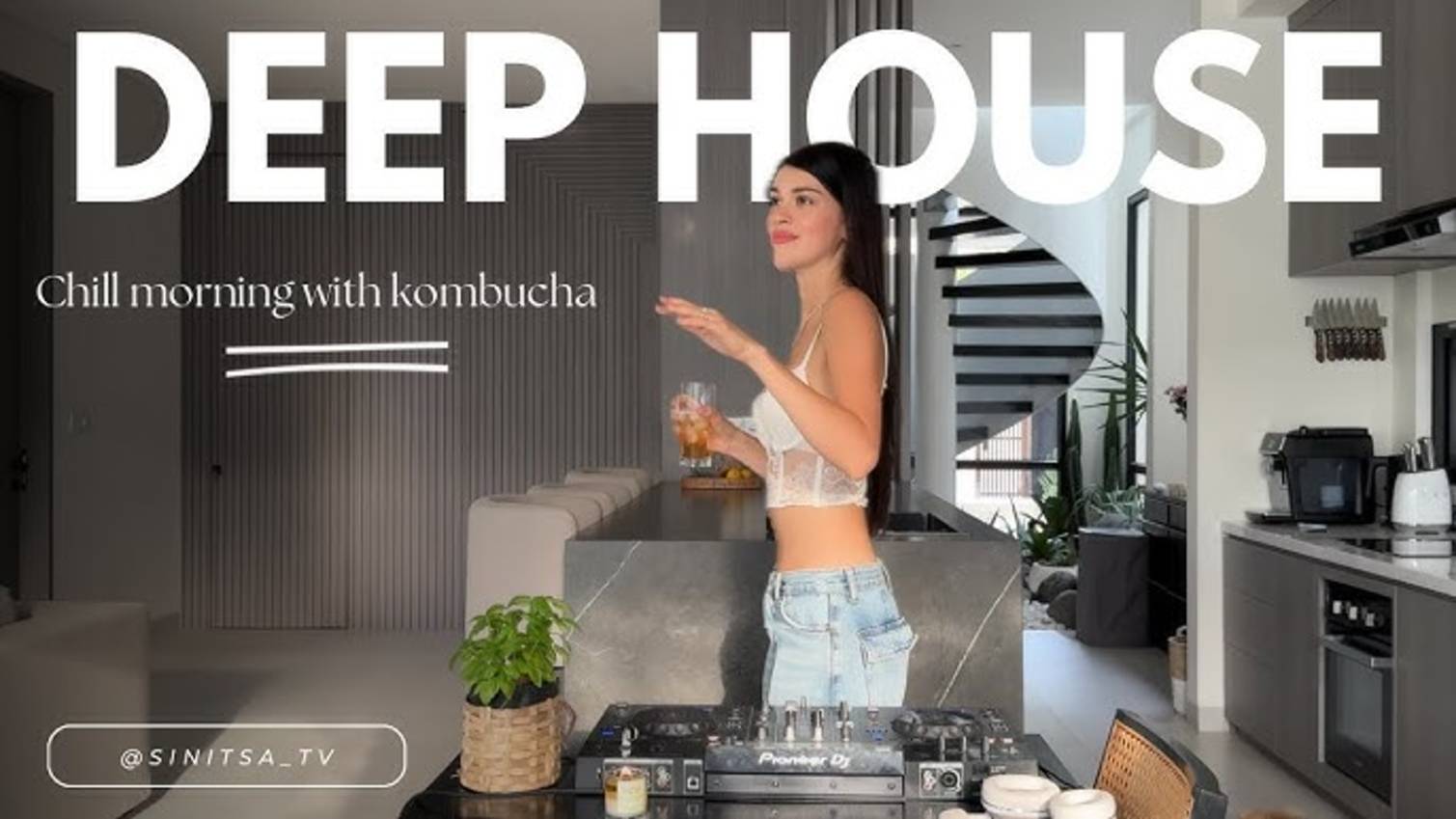 Sinitsa | Deep House | Daytime Home Session with Unexpected Tracks смотреть онлайн