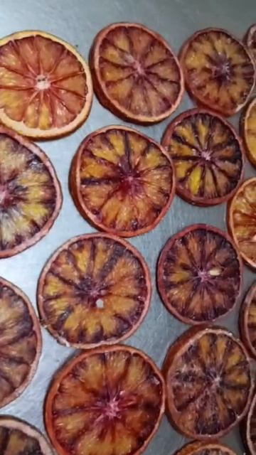 Чипсы красного апельсина.  Собственное производство