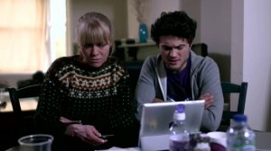 English File intermediate plus 4th practical english episode  4 _Ep4_Rob_gets_involved