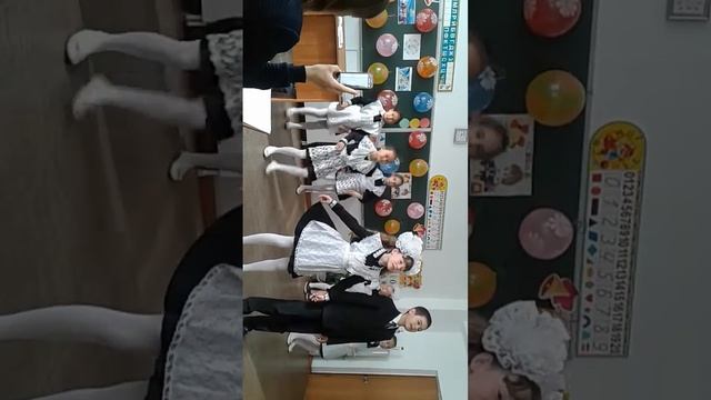 Танцуем в классе смотреть онлайн