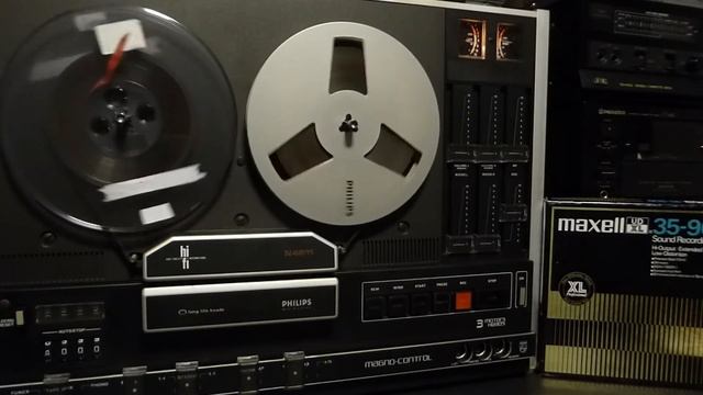 Pink Floyd "Us And Them" on Philips N4511 reel to reel recorder смотреть онлайн