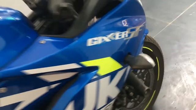 Gixxer sf 250 a very compact bike || comparison || full details смотреть онлайн